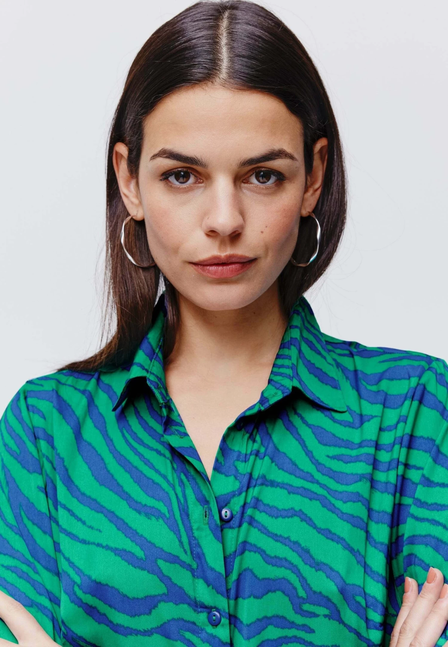 Imprimée - Chemisier - Imprimé Vert 3 Imprimée - Chemisier - Imprimé Vert – Image 3