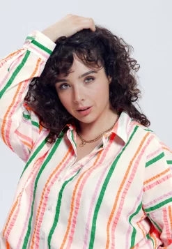 À Rayures Fluo - Chemisier - Rayures Multicolores -Promod 4283b09fc05c42b4bdebdabebd4cfc4e scaled
