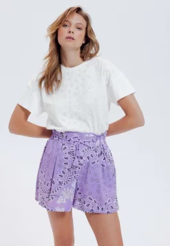 Motif Bandana - T-Shirt Imprimé - Ecru