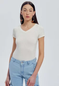 Col V - T-Shirt Basique - Ecru