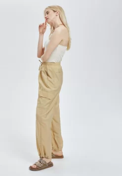 Parachute - Pantalon Cargo - Sable -Promod fa5aaafb48274532be0e557f84ac19d3 scaled