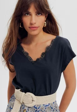 Détail - T-Shirt Basique - Marine -Promod fc4e42aa10734d07b08b2c9b6d9991dc scaled